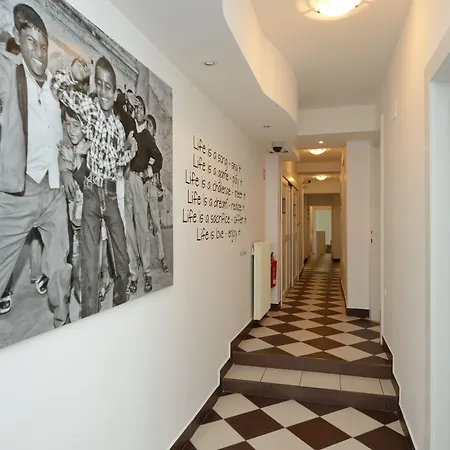 Guest house Viva 3*