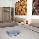 Viva Gostinjska kuća 3*